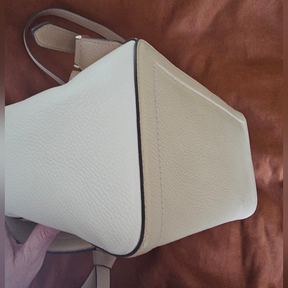 Kate Spade NWOT Knott Colorblock Pebbled Leather Medium backpack. Warm stone - Picture 8 of 15